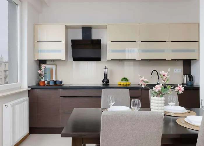 Apartman Modern With Parking & Balcony Near The Underground Station By Renters